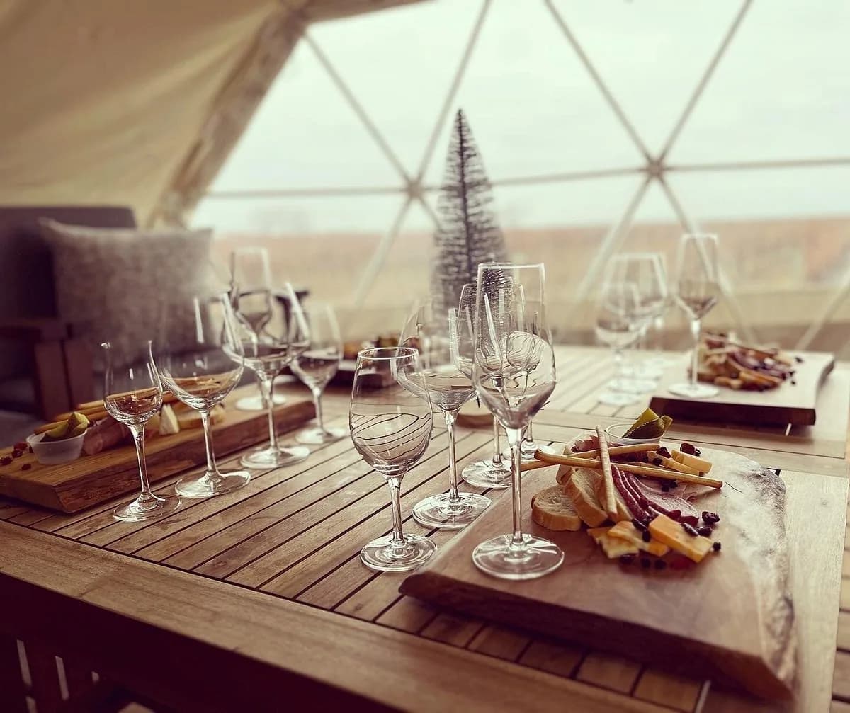 Wine tasting at Konzelmann Estate Winery